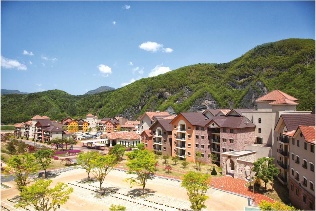 Tops10 Resort Donggang Cistar Yeongwol Buitenkant foto